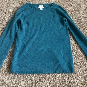 Soft cashmere knit blue sweater